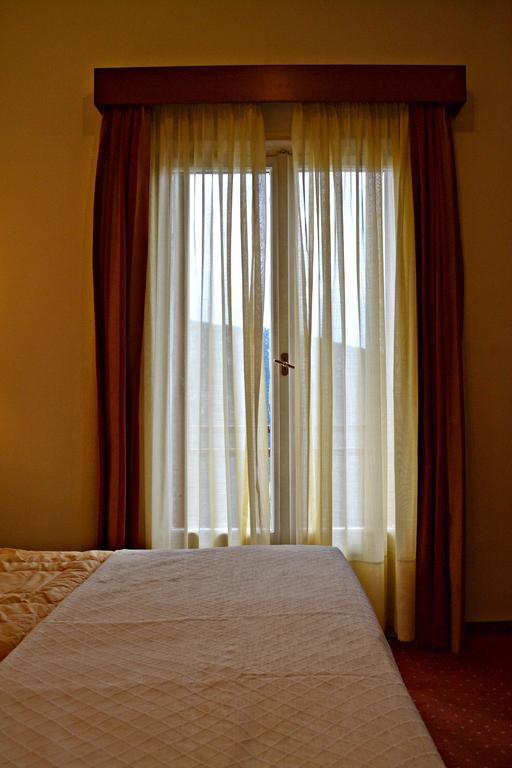 Pythia Art Hotell Delfi Eksteriør bilde