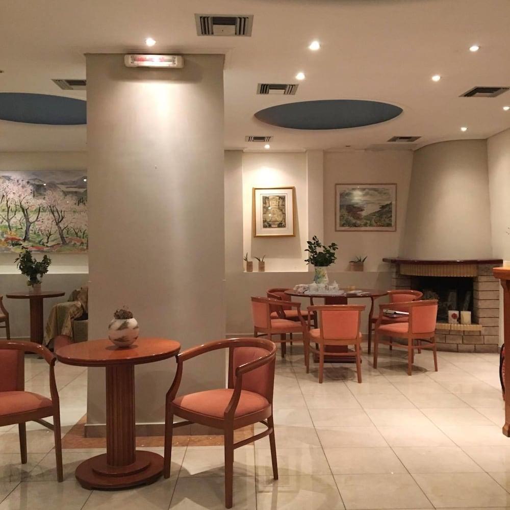 Pythia Art Hotell Delfi Eksteriør bilde