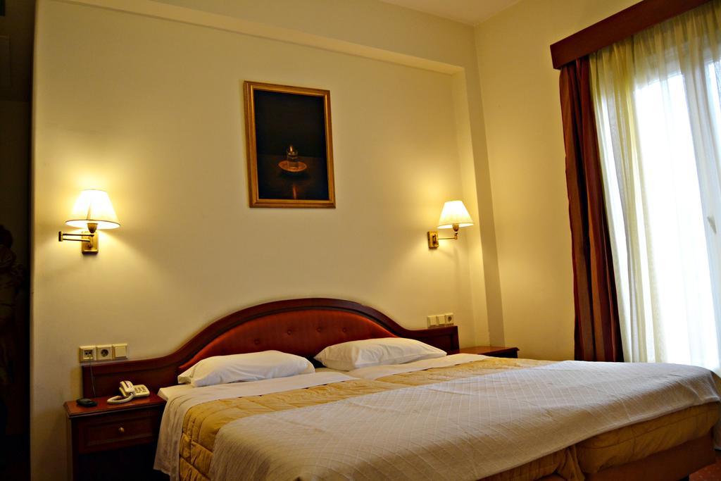 Pythia Art Hotell Delfi Rom bilde